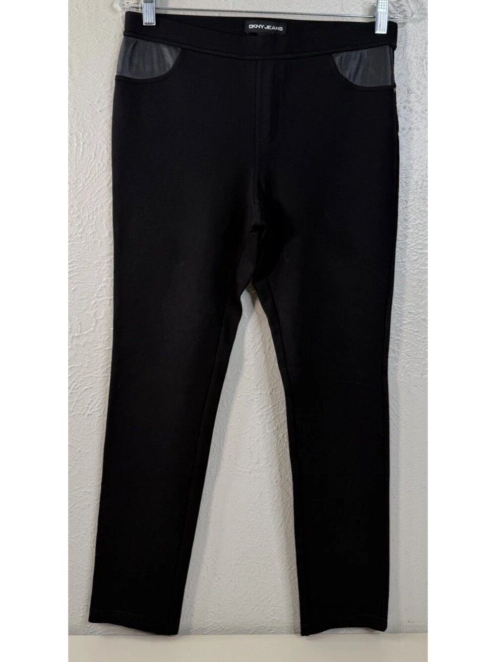 DKNY Medium (28x26) Pull on Pants Skinny Knit Ponte Faux Leather Accent EUC